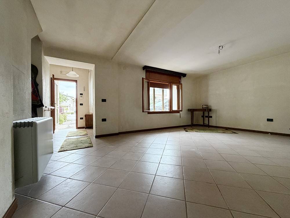 casa indipendente in vendita a Romano d'Ezzelino