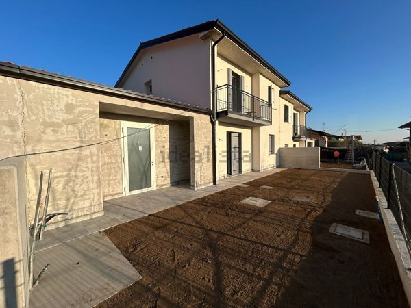 casa indipendente in vendita a Romano d'Ezzelino in zona Romano d'Ezzelino