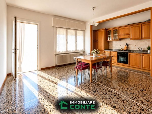 appartamento in vendita a Romano d'Ezzelino in zona San Giacomo