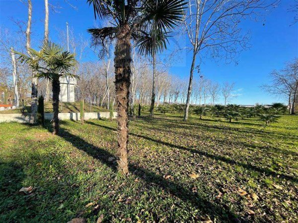 terreno agricolo in vendita a Rosà