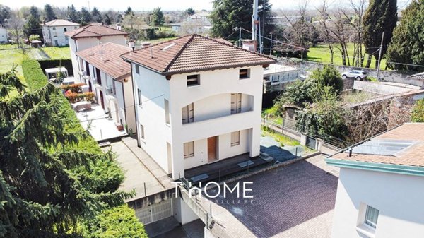 casa indipendente in vendita a Rosà
