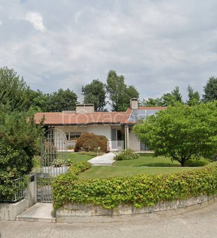 casa indipendente in vendita a Rosà