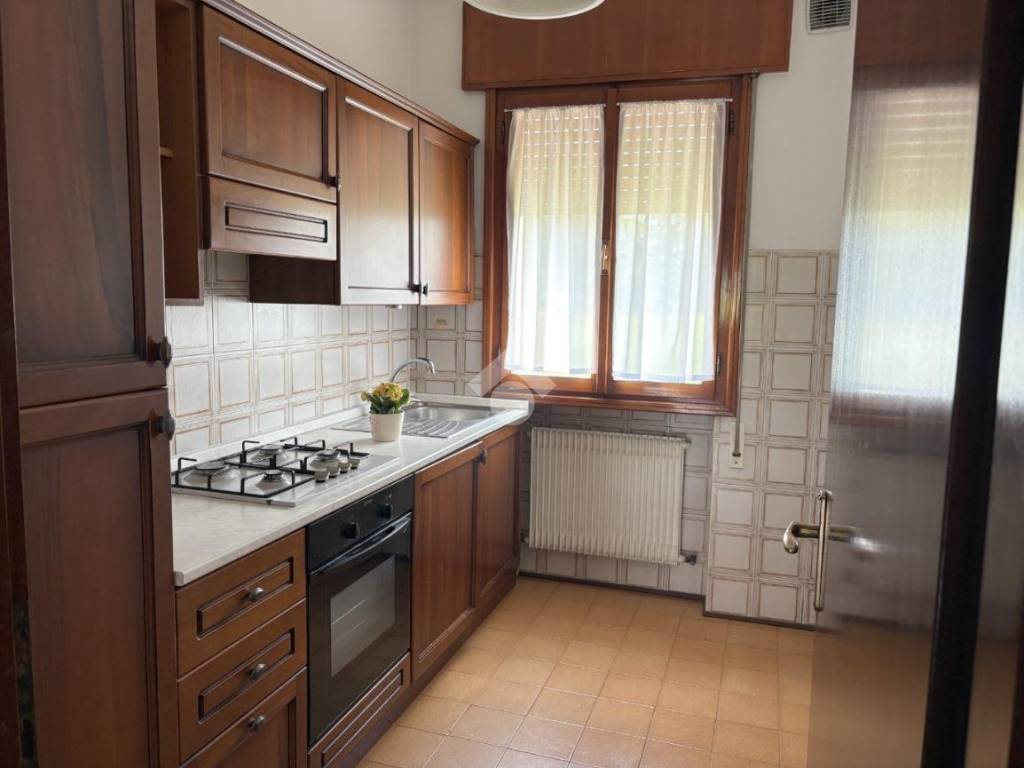 appartamento in vendita a Rosà in zona Travettore