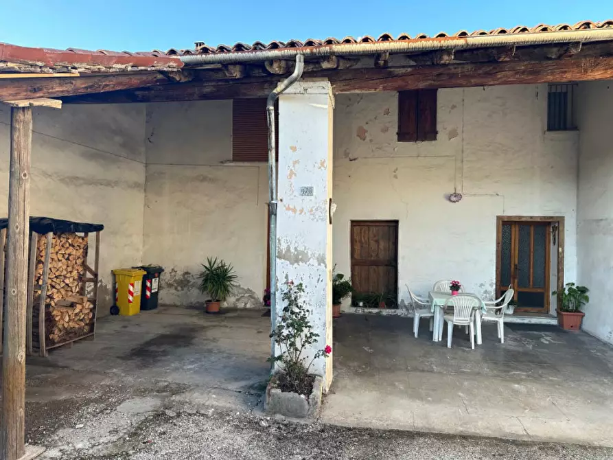 casa indipendente in vendita a Rosà in zona Cusinati