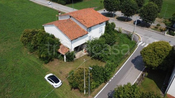 casa indipendente in vendita a Rosà in zona Sant'Anna
