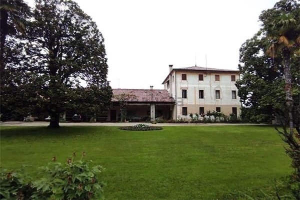 villa in vendita a Rosà