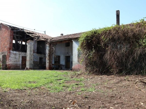 casa indipendente in vendita a Rosà