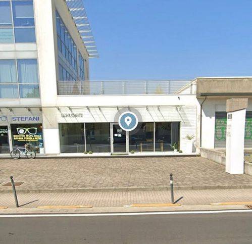 negozio in vendita a Rosà