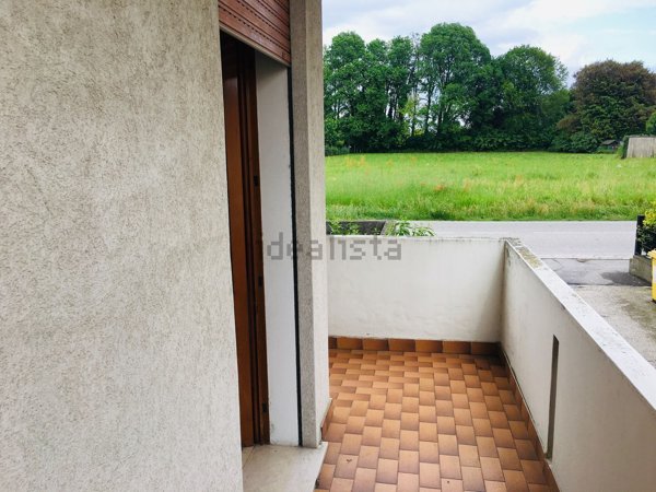 appartamento in vendita a Rosà in zona Travettore