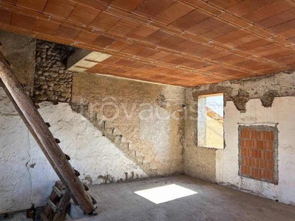 casa indipendente in vendita a Rosà