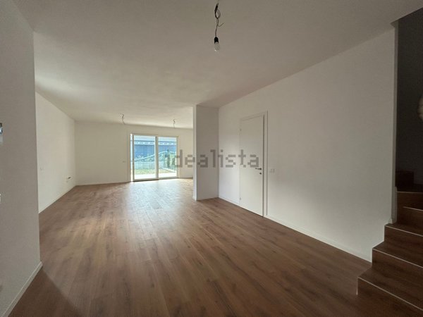 casa indipendente in vendita a Rosà