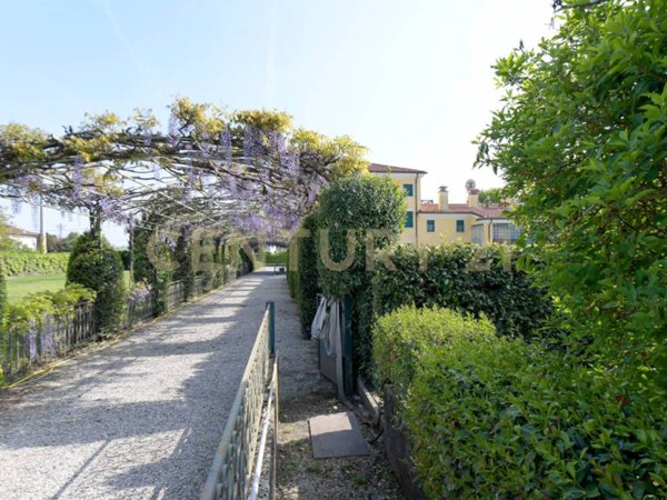 villa in vendita a Rosà