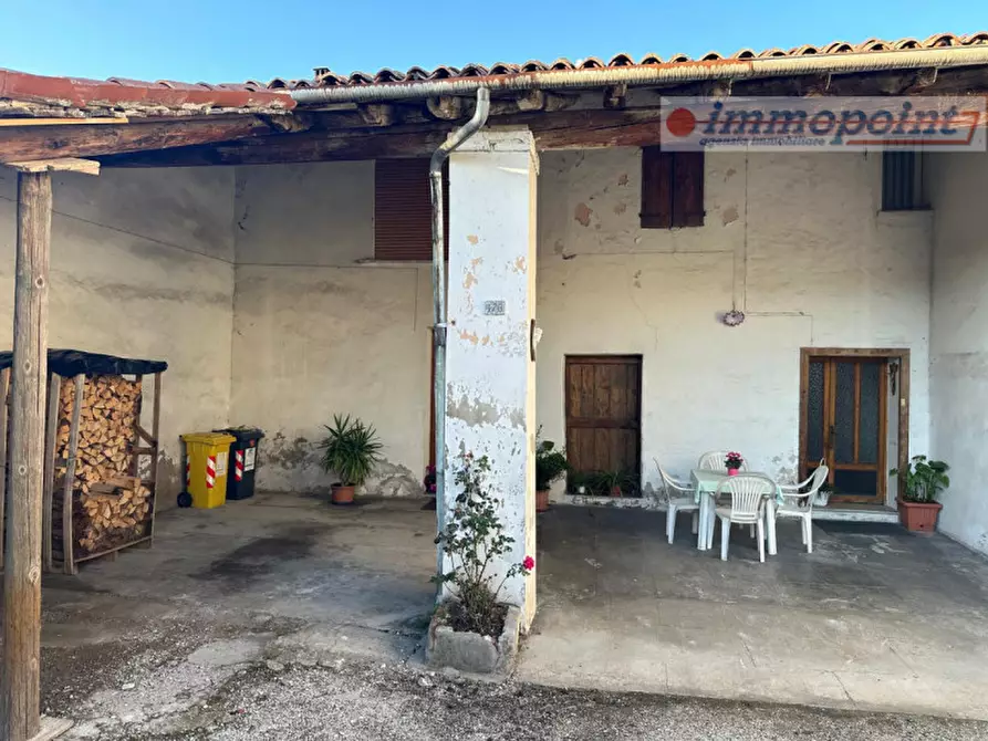 casa semindipendente in vendita a Rosà in zona Cusinati