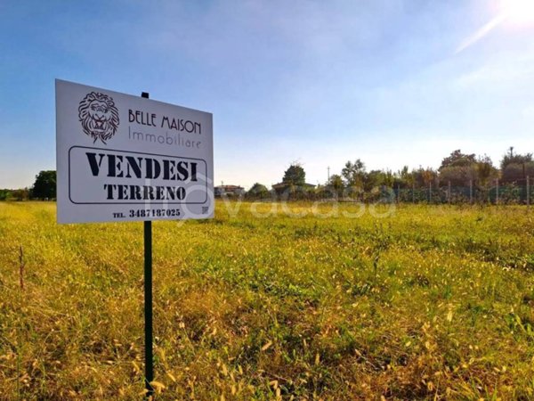 terreno in vendita a Rosà in zona Cusinati
