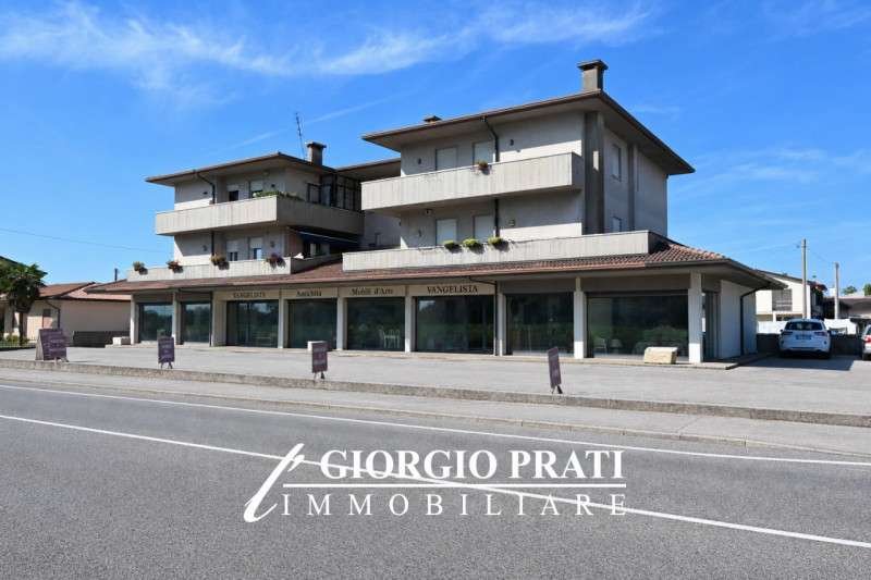 loft in vendita a Rosà in zona Cusinati