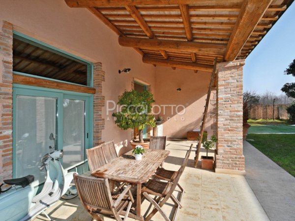 casa indipendente in vendita a Rossano Veneto
