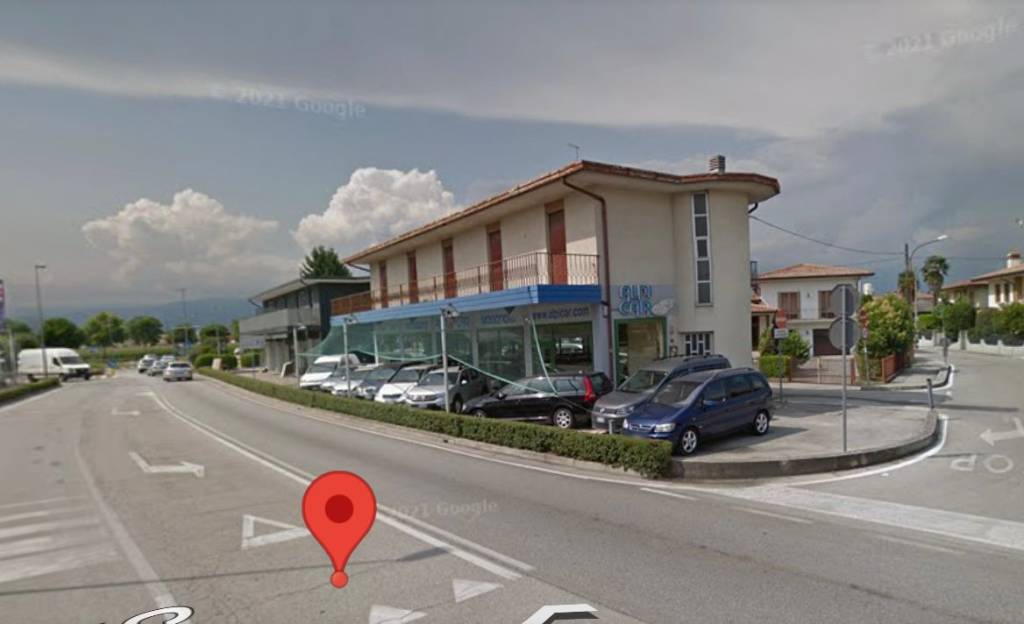 negozio in vendita a Rossano Veneto