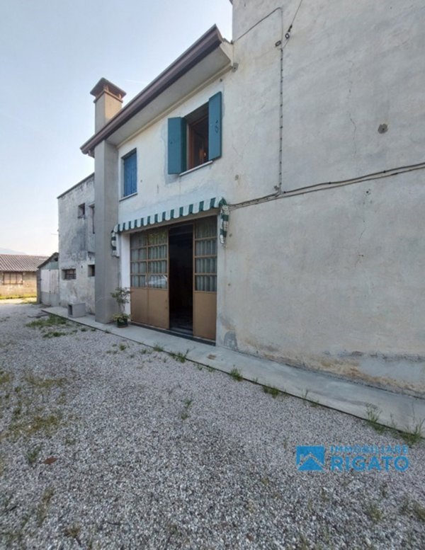 casa indipendente in vendita a Rossano Veneto