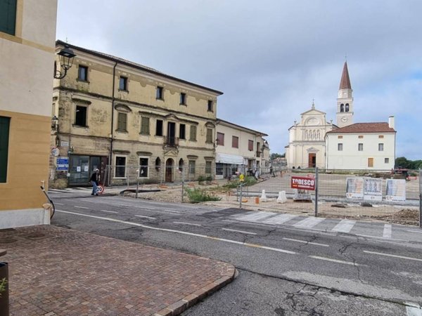 intera palazzina in vendita a Rossano Veneto