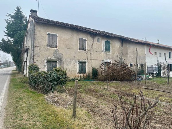 casa indipendente in vendita a Rossano Veneto