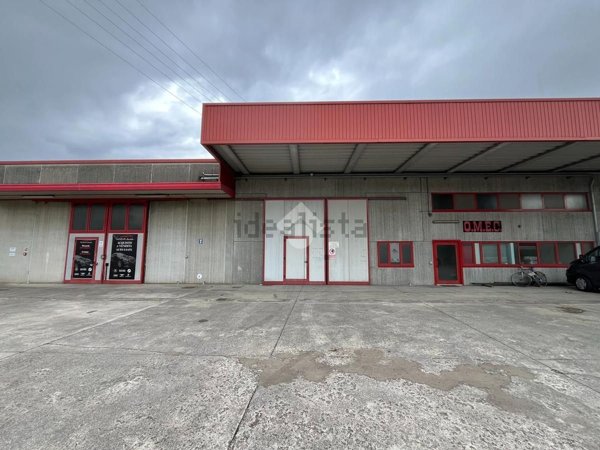 capannone in vendita a Rossano Veneto