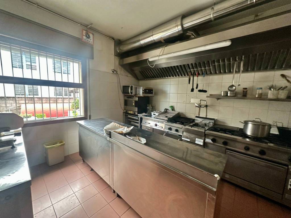 negozio in vendita a Rossano Veneto