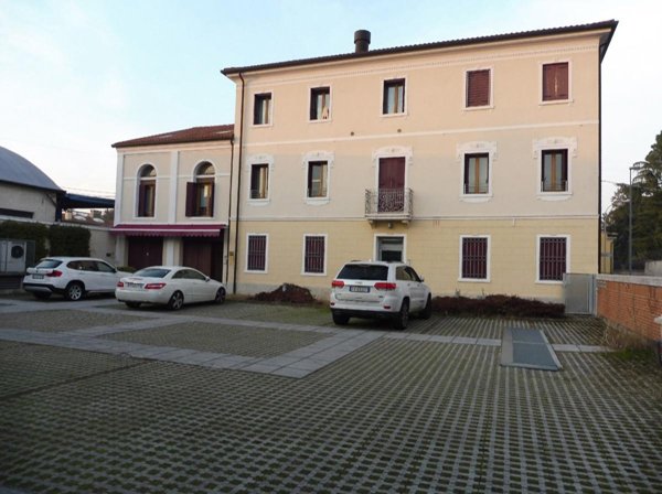 appartamento in vendita a Rossano Veneto
