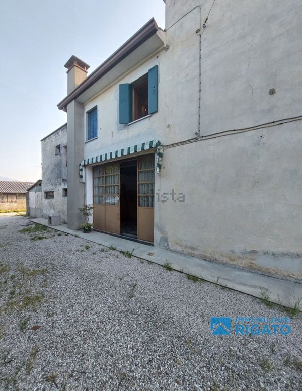 casa indipendente in vendita a Rossano Veneto