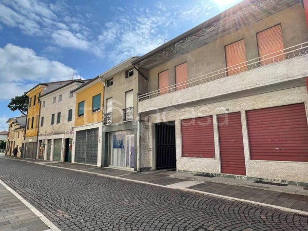 casa indipendente in vendita a Rossano Veneto