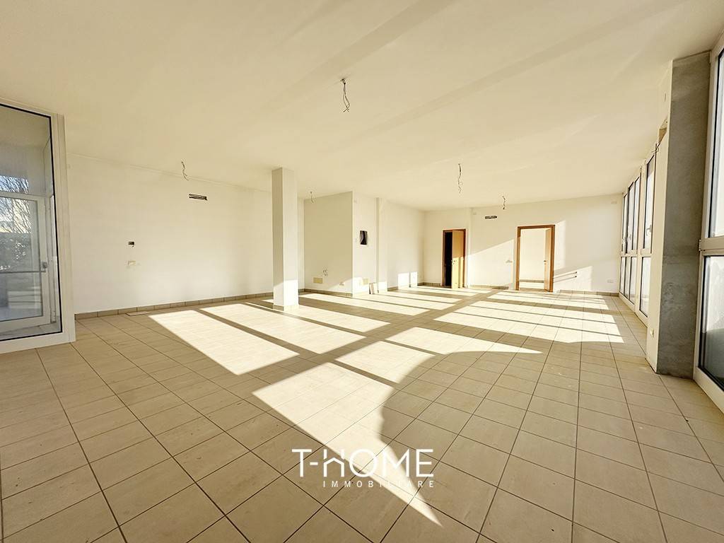 negozio in vendita a Rossano Veneto