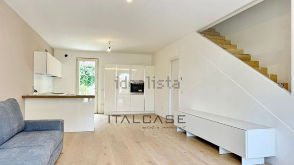 casa indipendente in vendita a Rossano Veneto