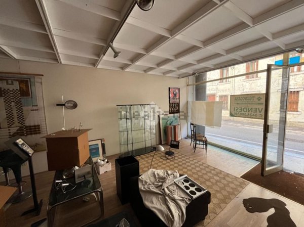 negozio in vendita a Rossano Veneto