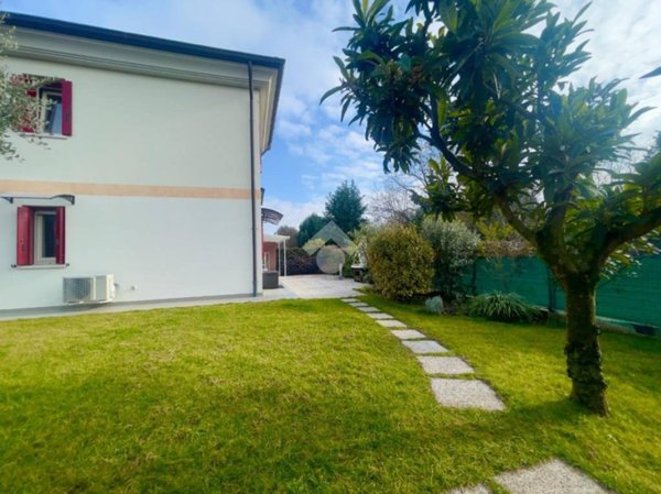 appartamento in vendita a Rossano Veneto