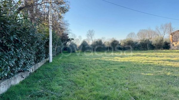 terreno edificabile in vendita a Rossano Veneto