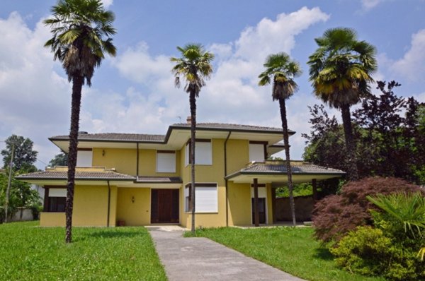 casa indipendente in vendita a Rossano Veneto