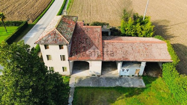 appartamento in vendita a Rossano Veneto