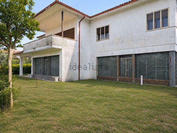 casa indipendente in vendita a Rossano Veneto