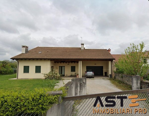 appartamento in vendita a Rossano Veneto in zona Mottinello