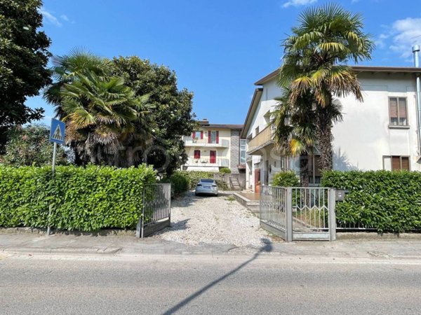 casa indipendente in vendita a Rossano Veneto