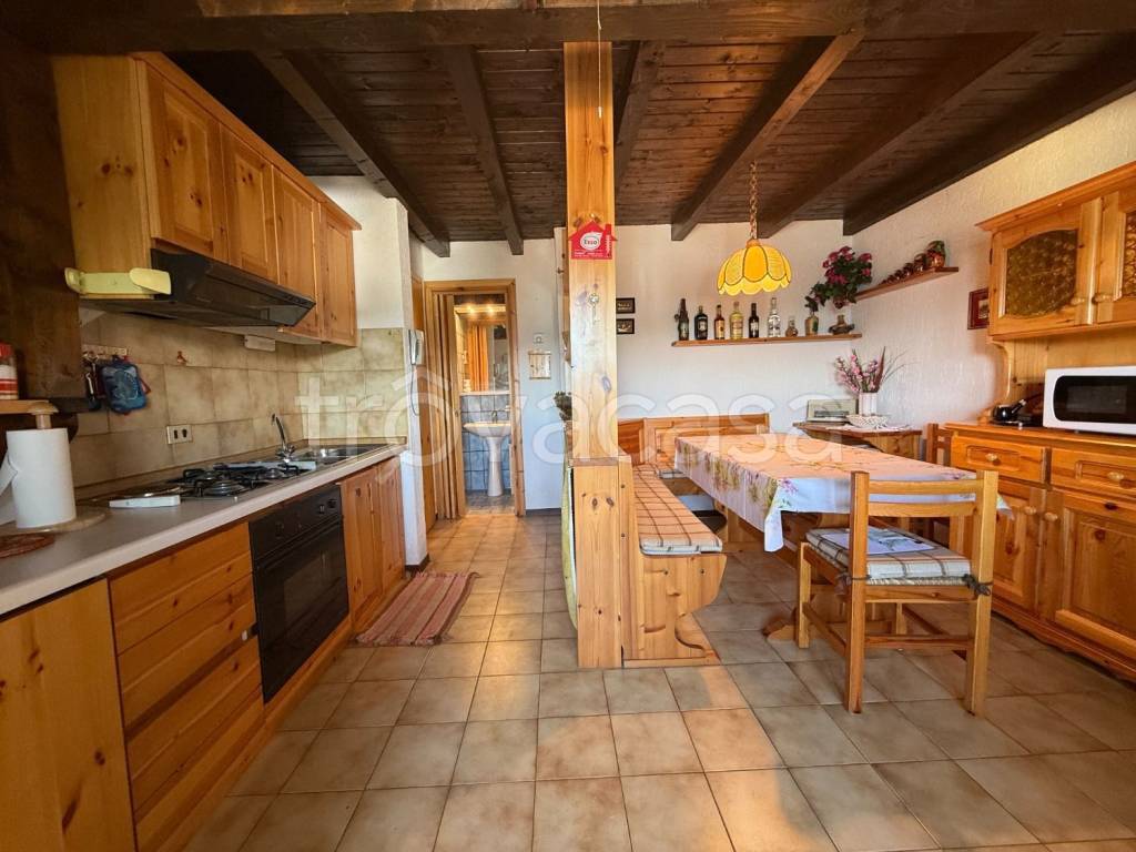 appartamento in vendita a Rotzo in zona Albaredo