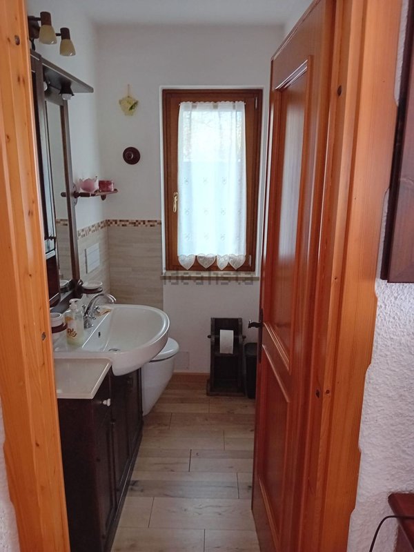 casa indipendente in vendita a Rotzo