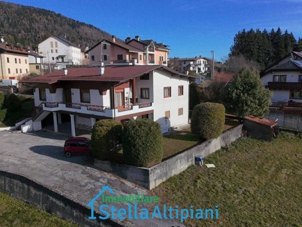 casa indipendente in vendita a Rotzo