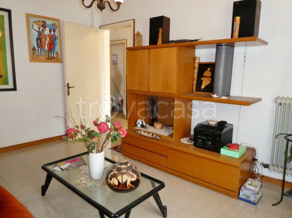 casa indipendente in vendita a Salcedo