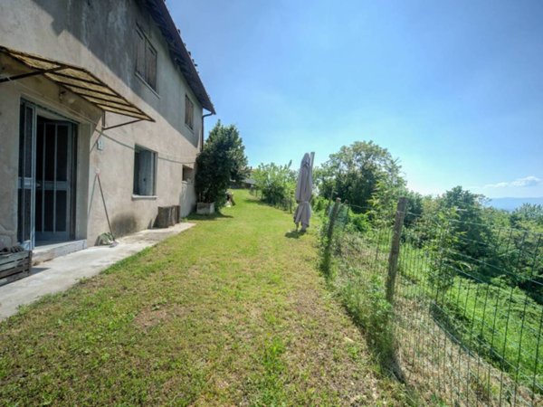 casa indipendente in vendita a Salcedo