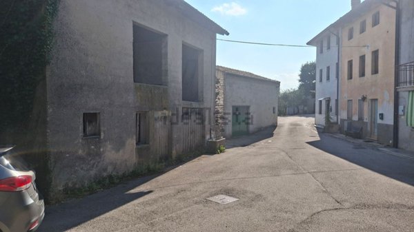 casale in vendita a Salcedo