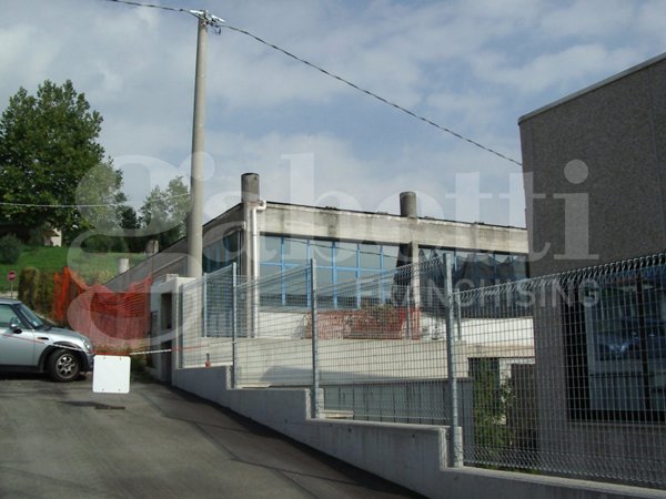 locale di sgombero in vendita a Salcedo