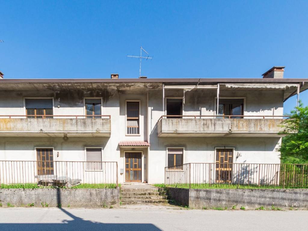 appartamento in vendita a Salcedo