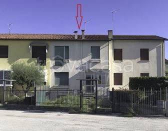 casa indipendente in vendita a Sandrigo