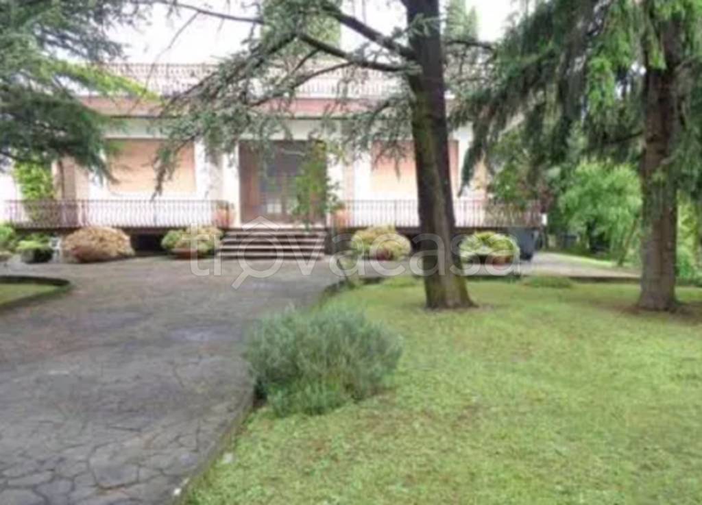 casa indipendente in vendita a Sandrigo