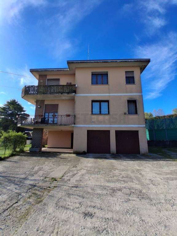 casa indipendente in vendita a Sandrigo